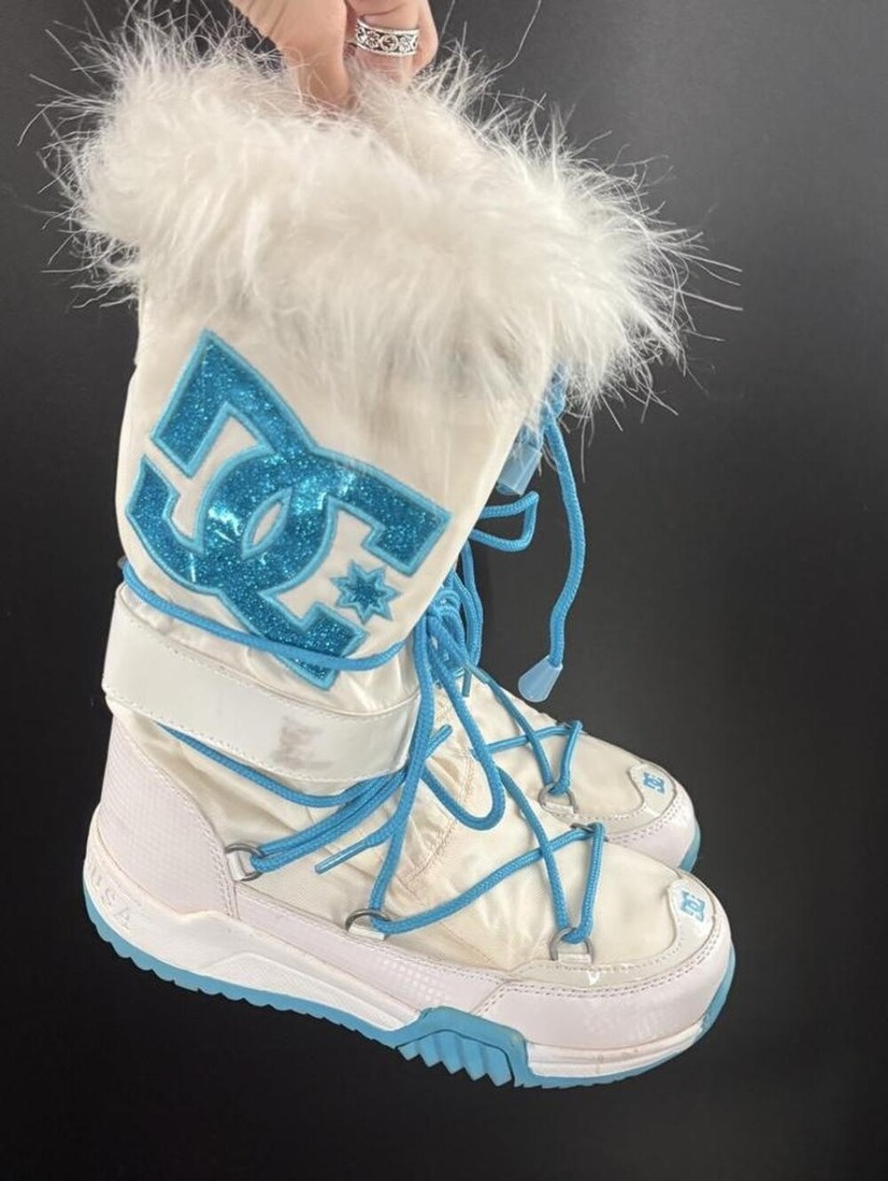 DC White and Teal Winter Snow Boots Rare